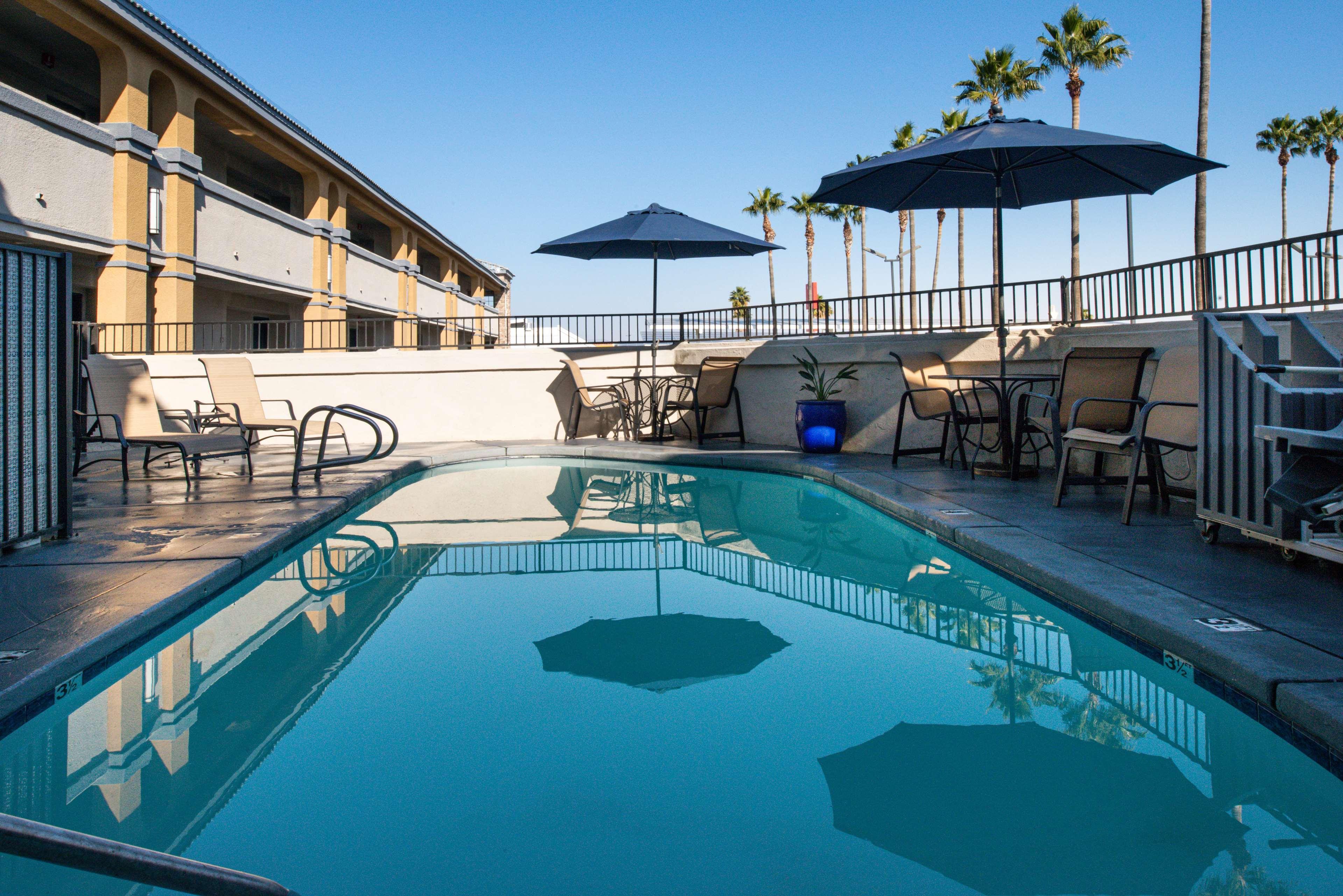 Best Western Kettleman City Inn & Suites Eksteriør billede