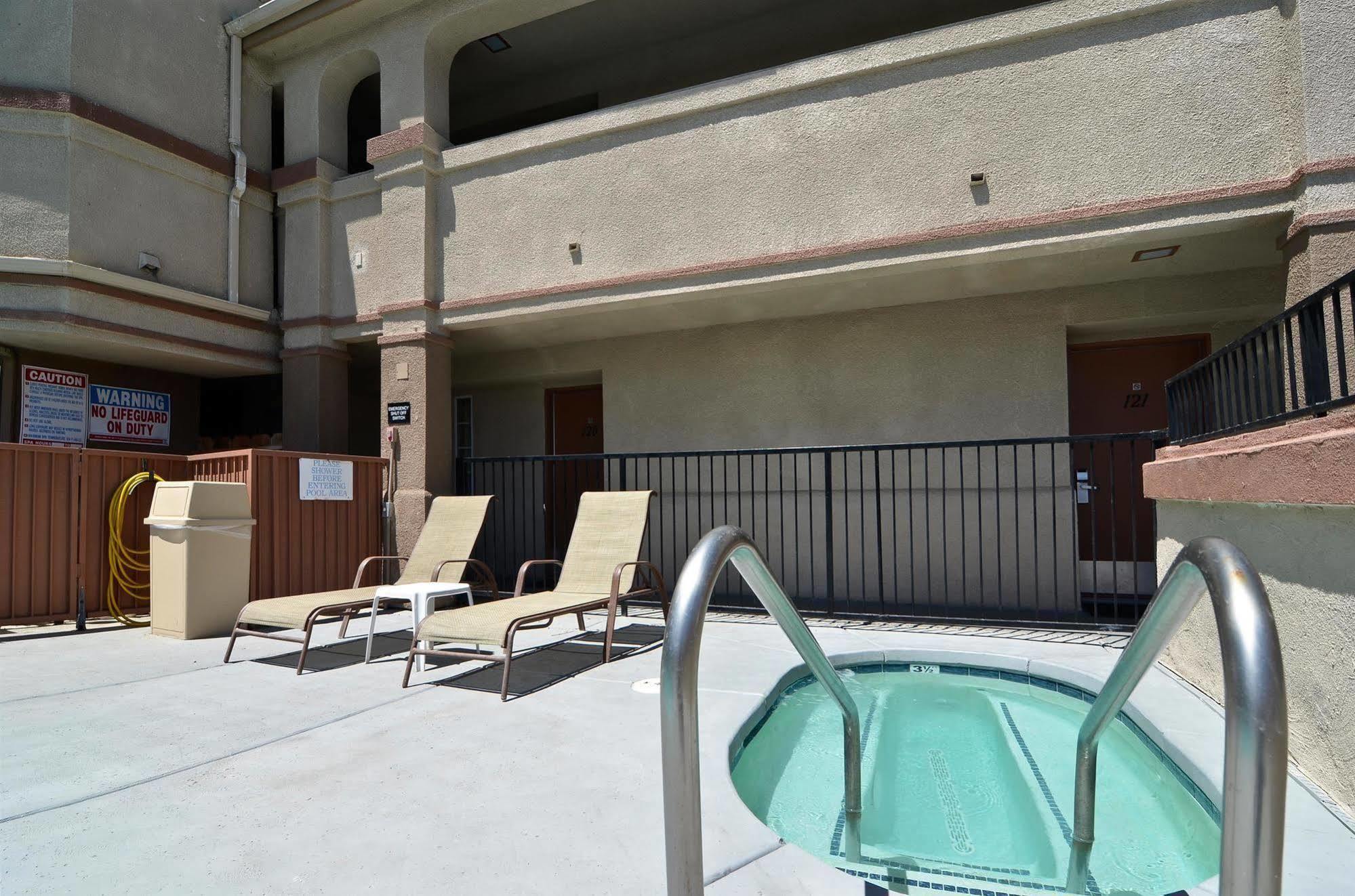 Best Western Kettleman City Inn & Suites Eksteriør billede